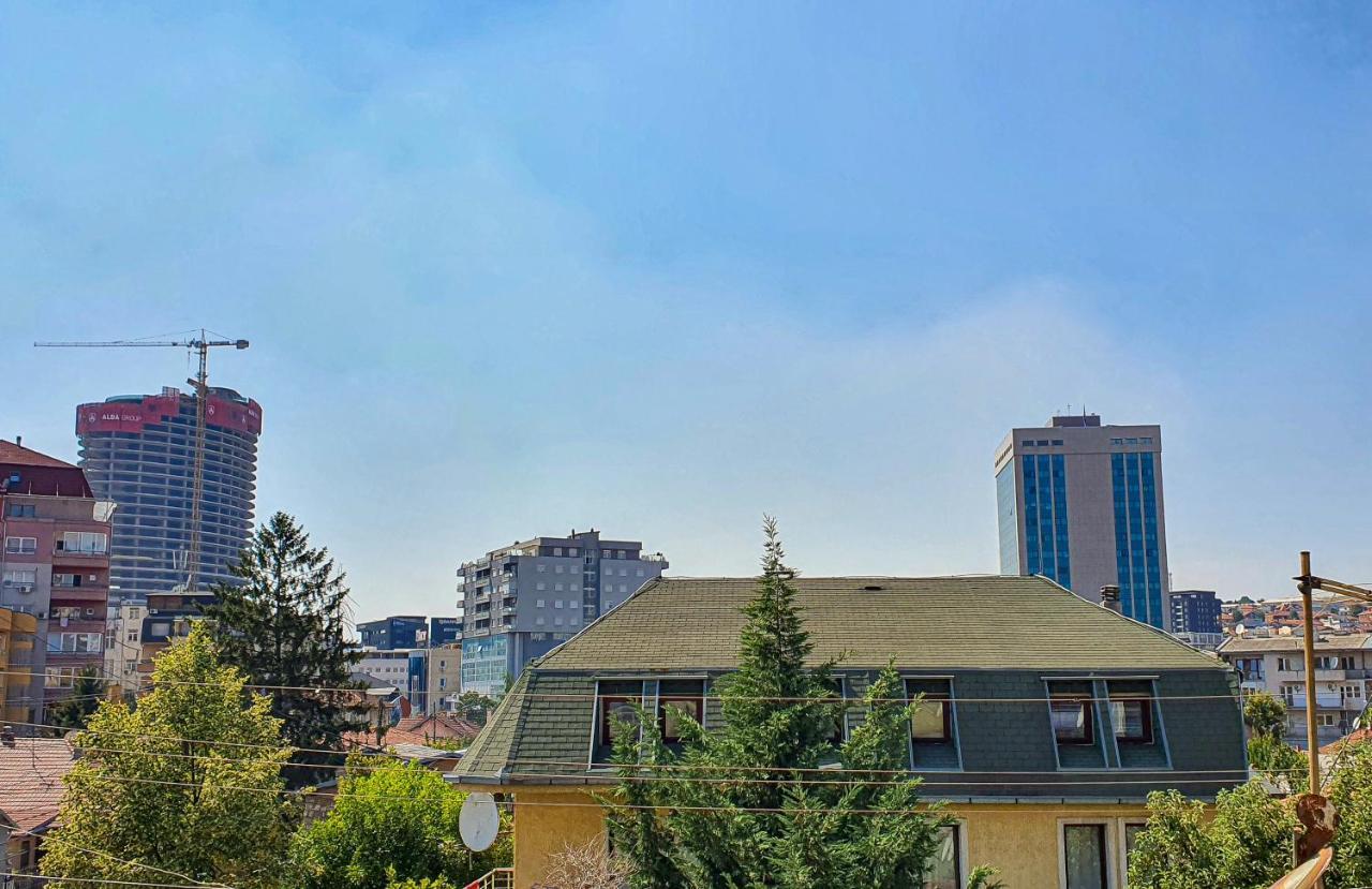 Zogu Apartments - Downtown Приштина Экстерьер фото